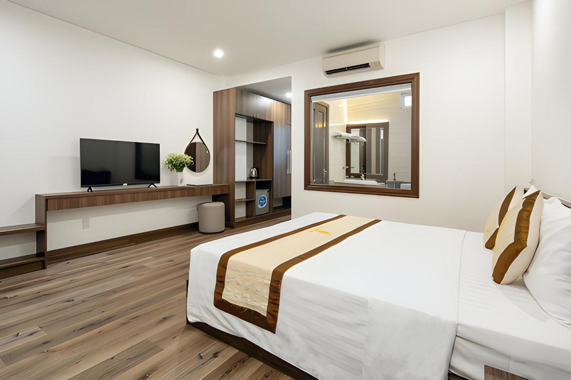 Hoang Linh Riverside Hotel