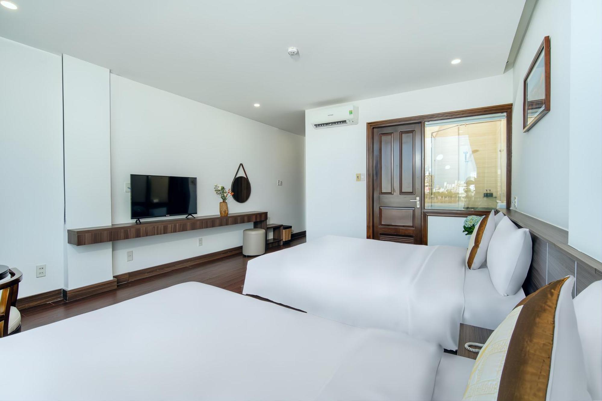 Hotel Hoang Linh Riverside Đà Nẵng